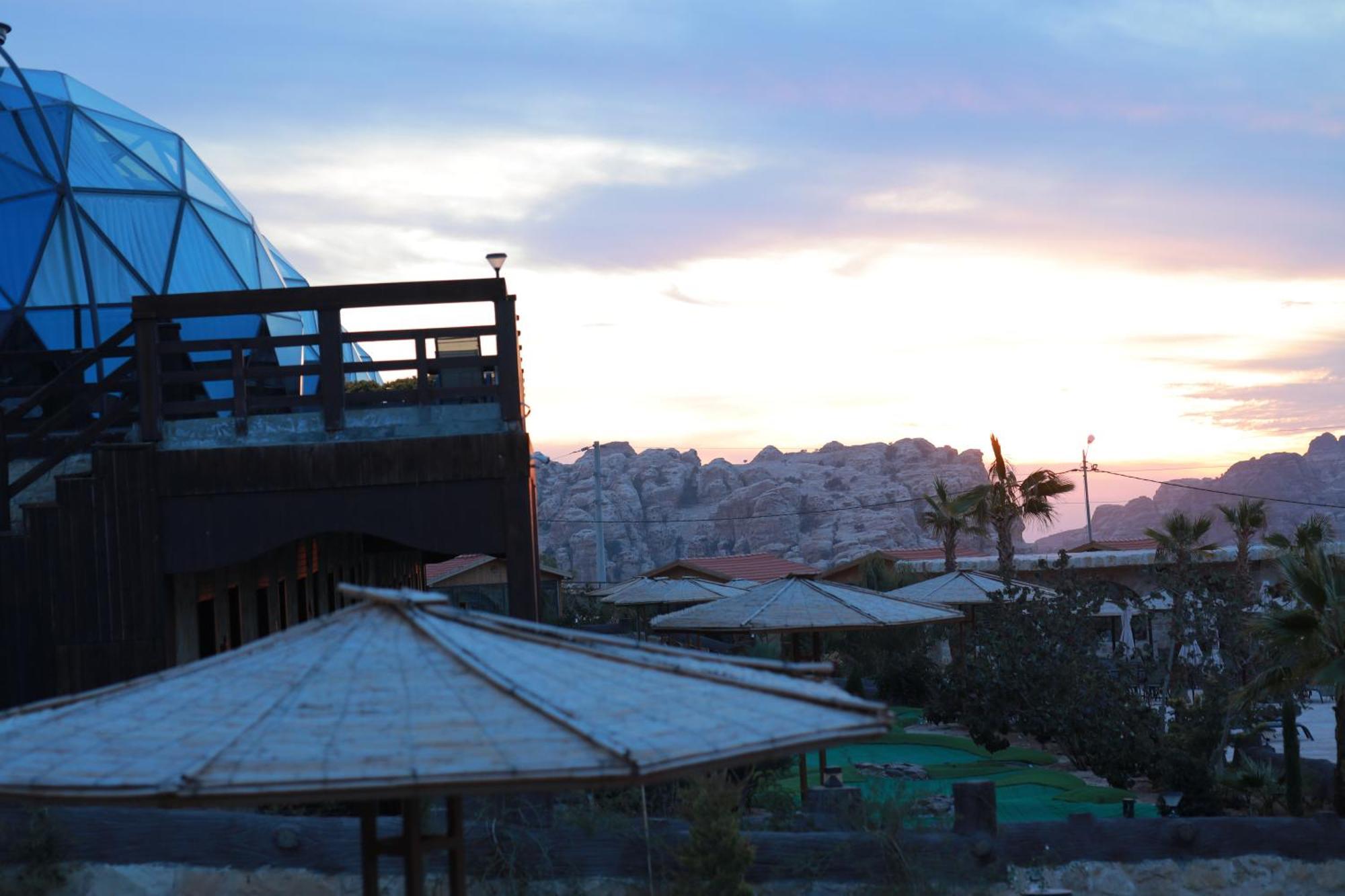 Petra Seasons Luxury Resort Al Hayy Экстерьер фото